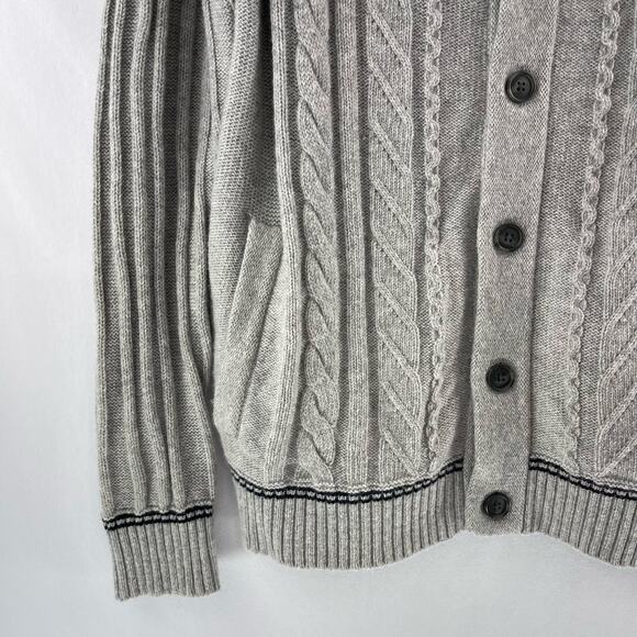 Lachlan British Inspired Cable-Knit Wool-Blend Cardigan Size XL - Picture 3 of 8
